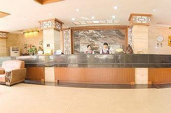 Super 8 Hotel Xiamen Railway Station Экстерьер фото